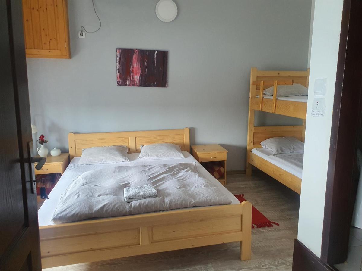 Hostelche Guest House Smederevo Esterno foto